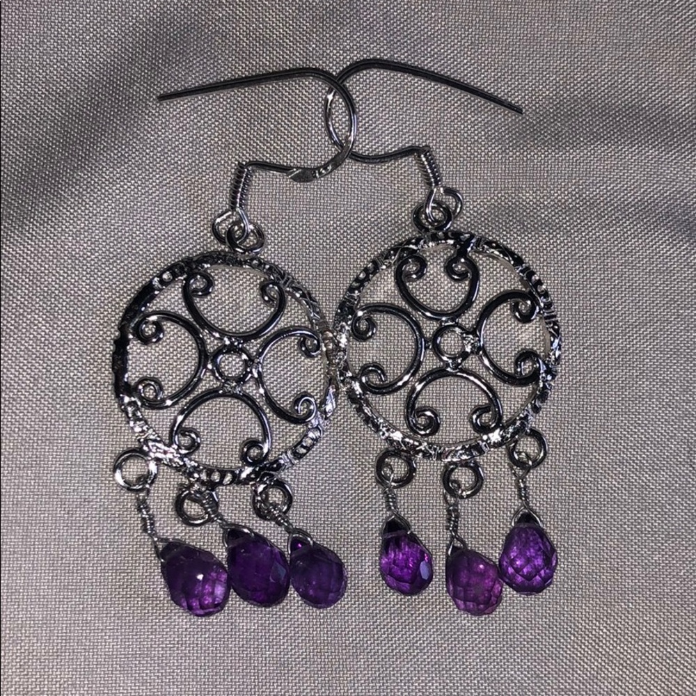Silver and amethyst dangle earrings - Picture 2 of 2